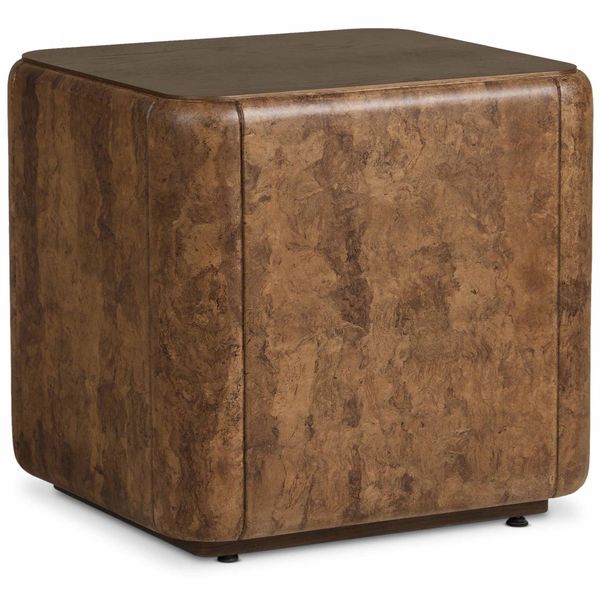 Lola End Table, Chestnut Ch¨ºne